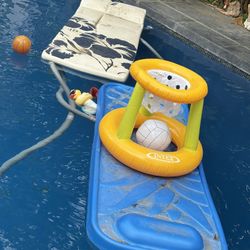 Pool Toys Floats Lounge Mats And Games Pool Noodles Over 15 Different Pieces