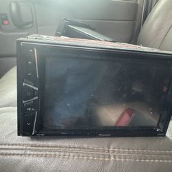 Pioneer Radio 