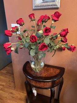 Artificial Roses, Realistic Flowers