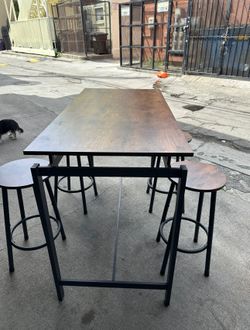 Table And Chairs