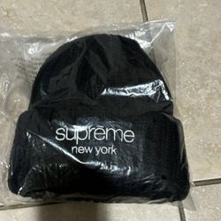 Supreme ribbed beanie black 