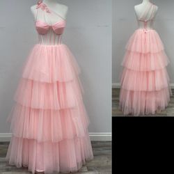 New With Tags Pink Layered Ruffled Corset Bodice Ball Gown $255