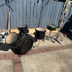 Drum set instruments music