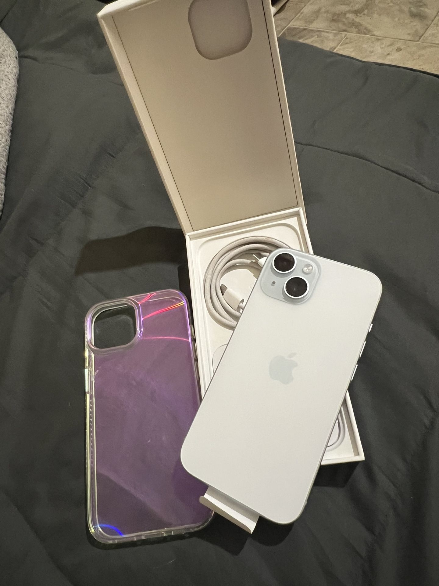 New iPhone 15 White Titanium 