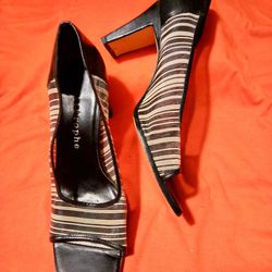 APOSTROPHE Black And White Heels 
