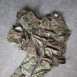 Medium Regular OCP Tops & Bottoms