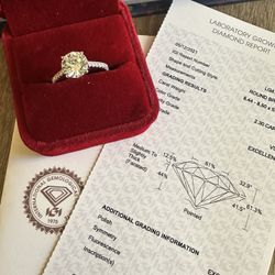 NEW 2.3K Round Brilliant IGI Lab Certified Diamond Ring 