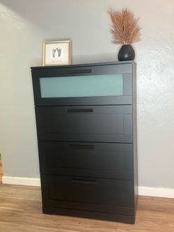 Dresser IKEA Brimnes