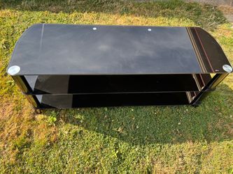 Tempered Glass Entertainment Stand