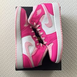 New Air Jordan 1 Mid Shoes