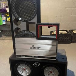 10” Chuchero, 2000 W Lanzar Amplifier, and 10” Kicker 