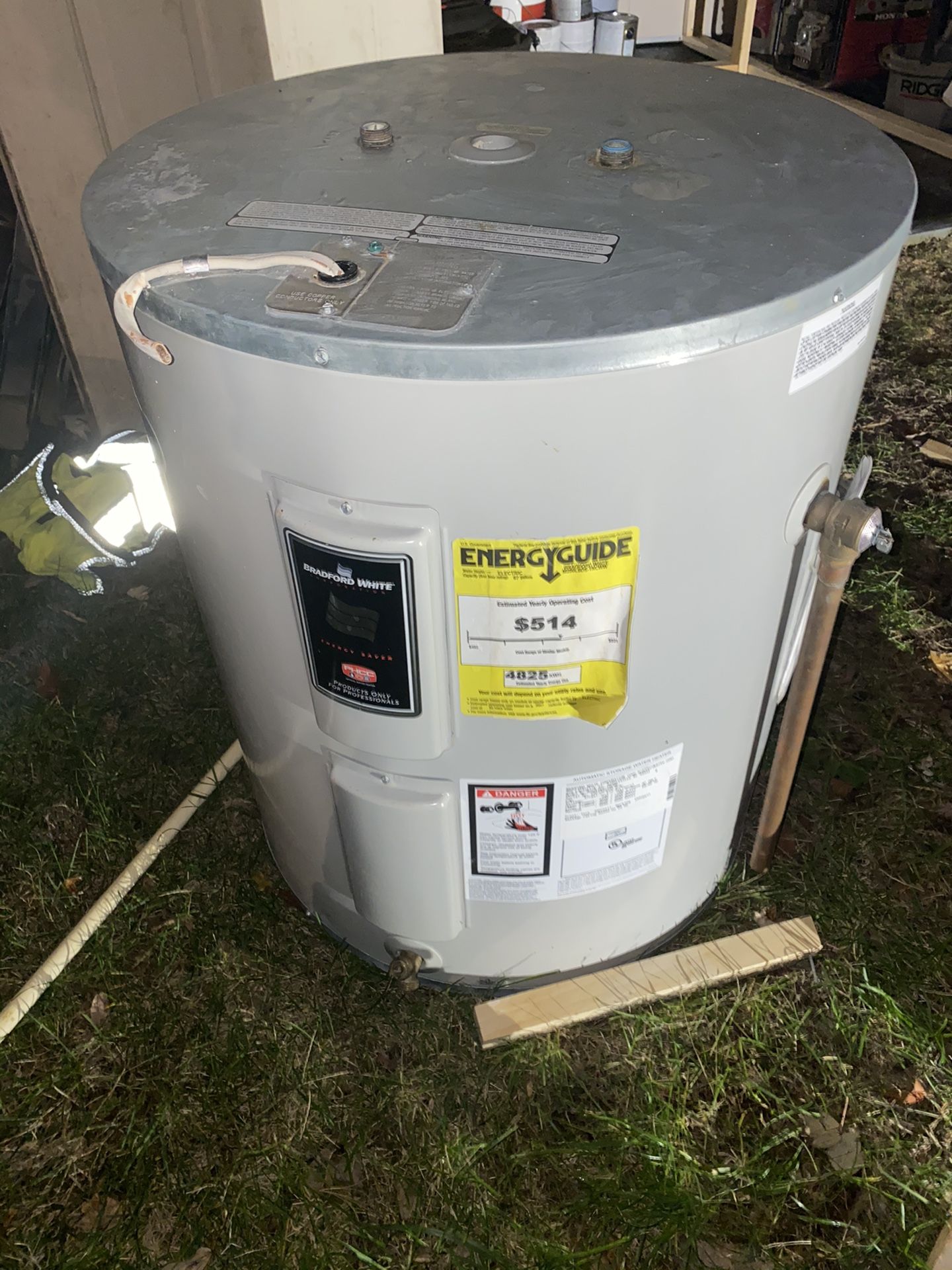 50 Gallon electric water heater
