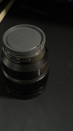 Sony FE 1.8 85mm E-mount | Neewer Batter Grip