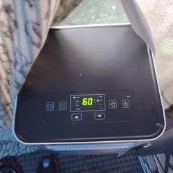 Portable air conditioner