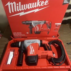 Milwaukee 1-9/16” SDS MAX Rotary Hammer Kit 