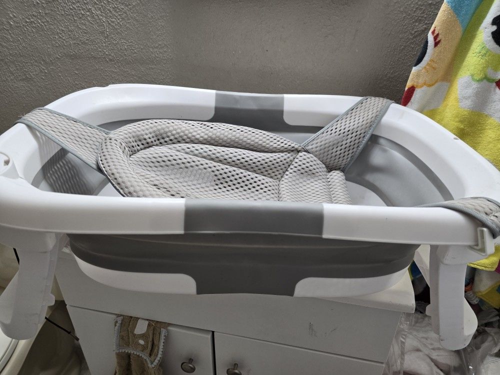 Collapsible Baby Bath Tub OBO