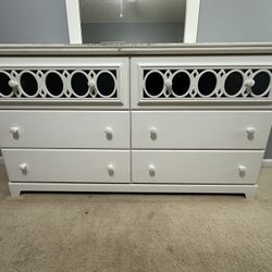 Dresser. (Tocador)