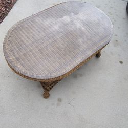 Table W Glass Top. As Shown