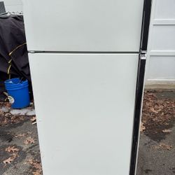Refrigerator Kenmore