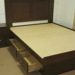 Storage Platform with 4 Drawers