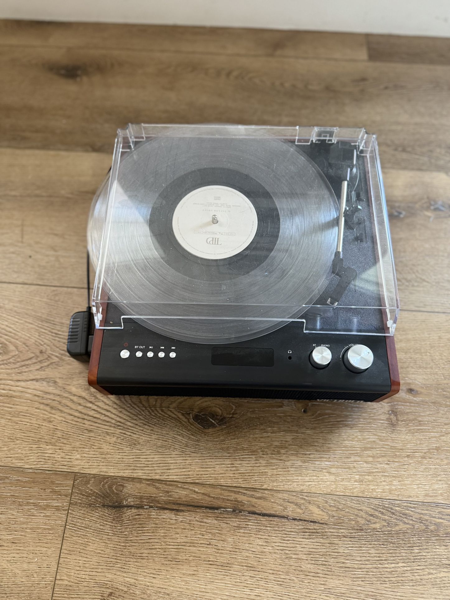 Record Player Victrola