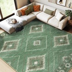 AREA RUG  8'×10'