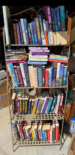 Lot of books (90)