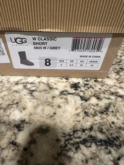 UGGS Classic - Grey
