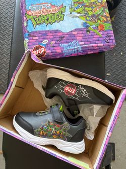 NEW Ninja Turtle Sneakers 11c