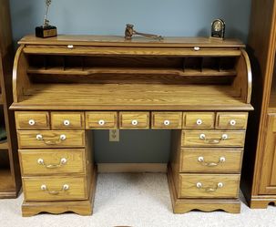 Roller Desk