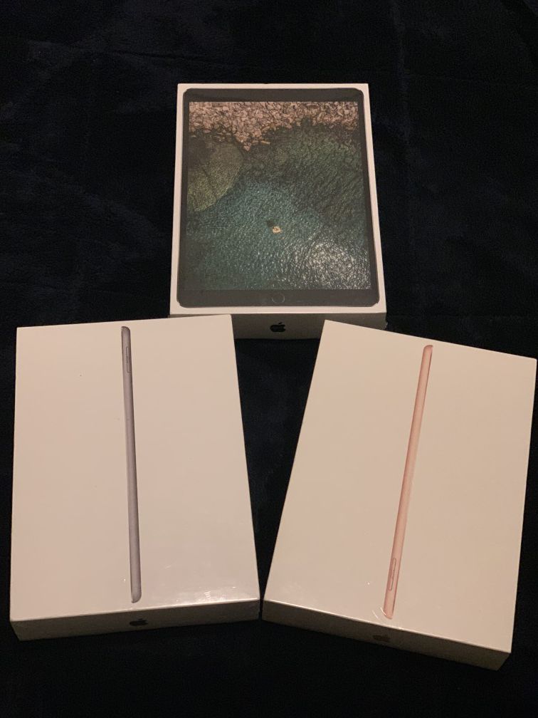 Apple - 10.5-Inch 11" iPad Pro with Wi-Fi - 256Gb Space Gray NEW SEALED