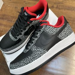Nike Air Force 1 Size 8