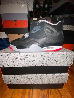 Air Jordan 4 Black/Fire Red-Cement Grey Size 11 DS And A Size 10.5 DS  Please Read The Description Before Contacting Me👇🏾👇🏾👇🏾