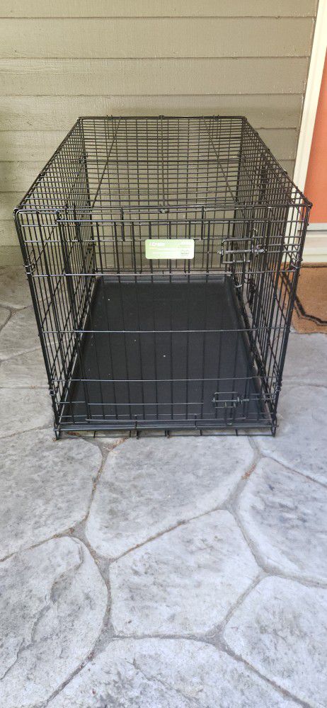 Midwest icrate with cover Medium Dog Like New Kennel