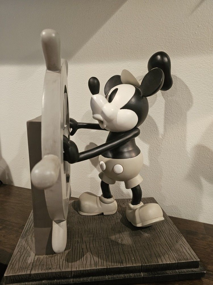 Mickey Mouse Steamboat Willie Medium Fig