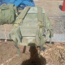 Vintage field combat large backpack in 1968 US military pup.Tent