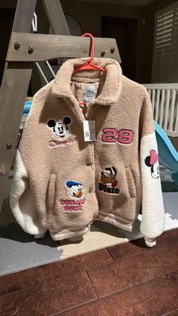 BNWT Forever 21 DISNEY exclusive sherpa jacket