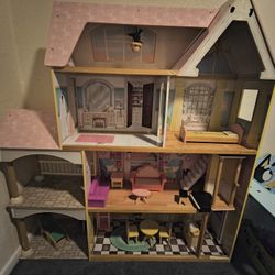 Barbie House