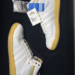 Adidas Undefeated Top ten X Estavan Orivol Collection 