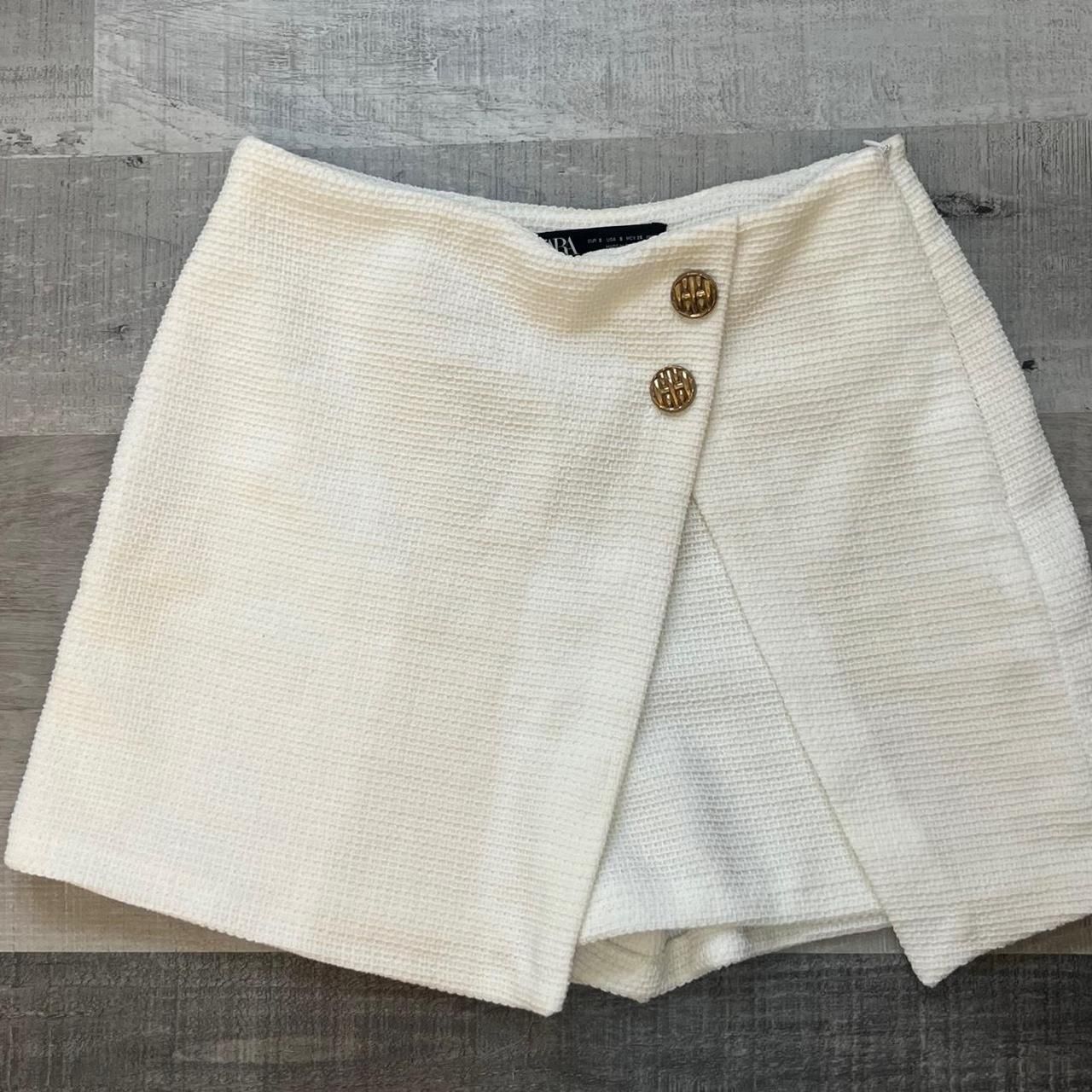 Zara Women's White and Cream Skirt