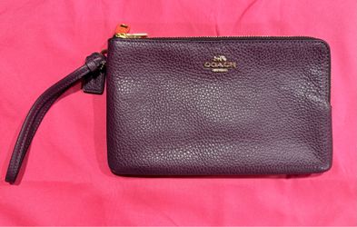 💜 Coach Double Zip Pebbled Leather Wristlet | Plum