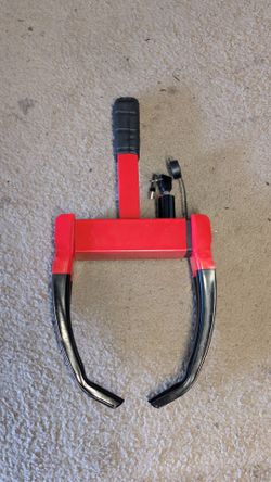 Wheel boot clamp