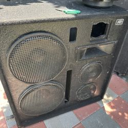 Big DJ Speakers / Bocinas Grandes De DJ