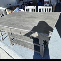 Free Dining Table Chairs Included 