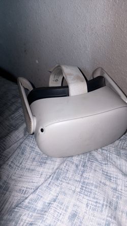 Meta Quest 2 VR Headset