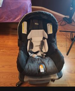 Chicco Car seat