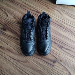 Black Nike Shoes Size 10.5 Good Condition 