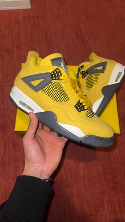 Jordan 4 Lighting Size 10