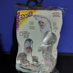 Shark Costume (Age 2-4)