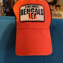 MEN'S CINCINNATI BENGAL'S BASEBALL CAP/HAT (ORANGE, WHITE, & BLACK)